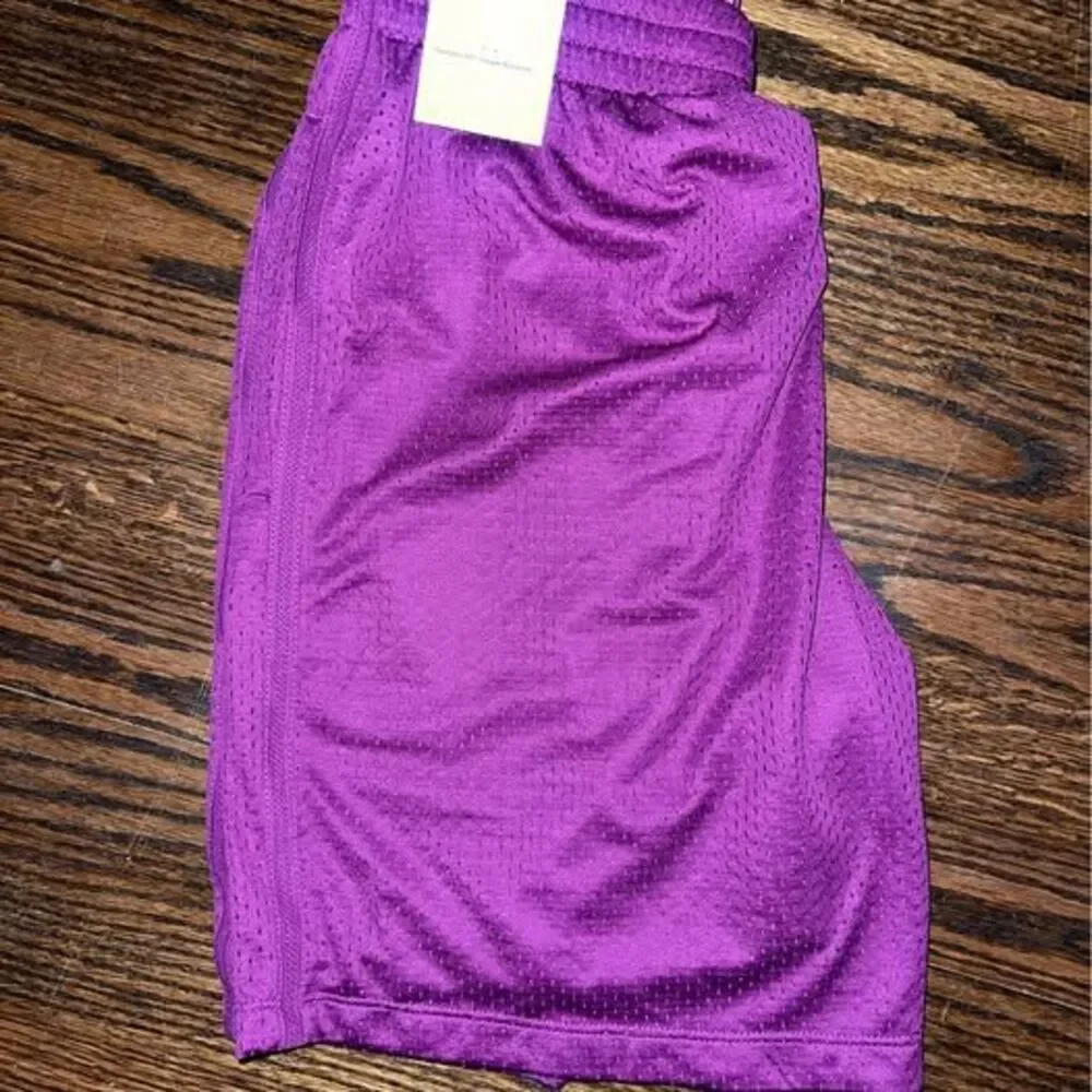 Nike standard fit